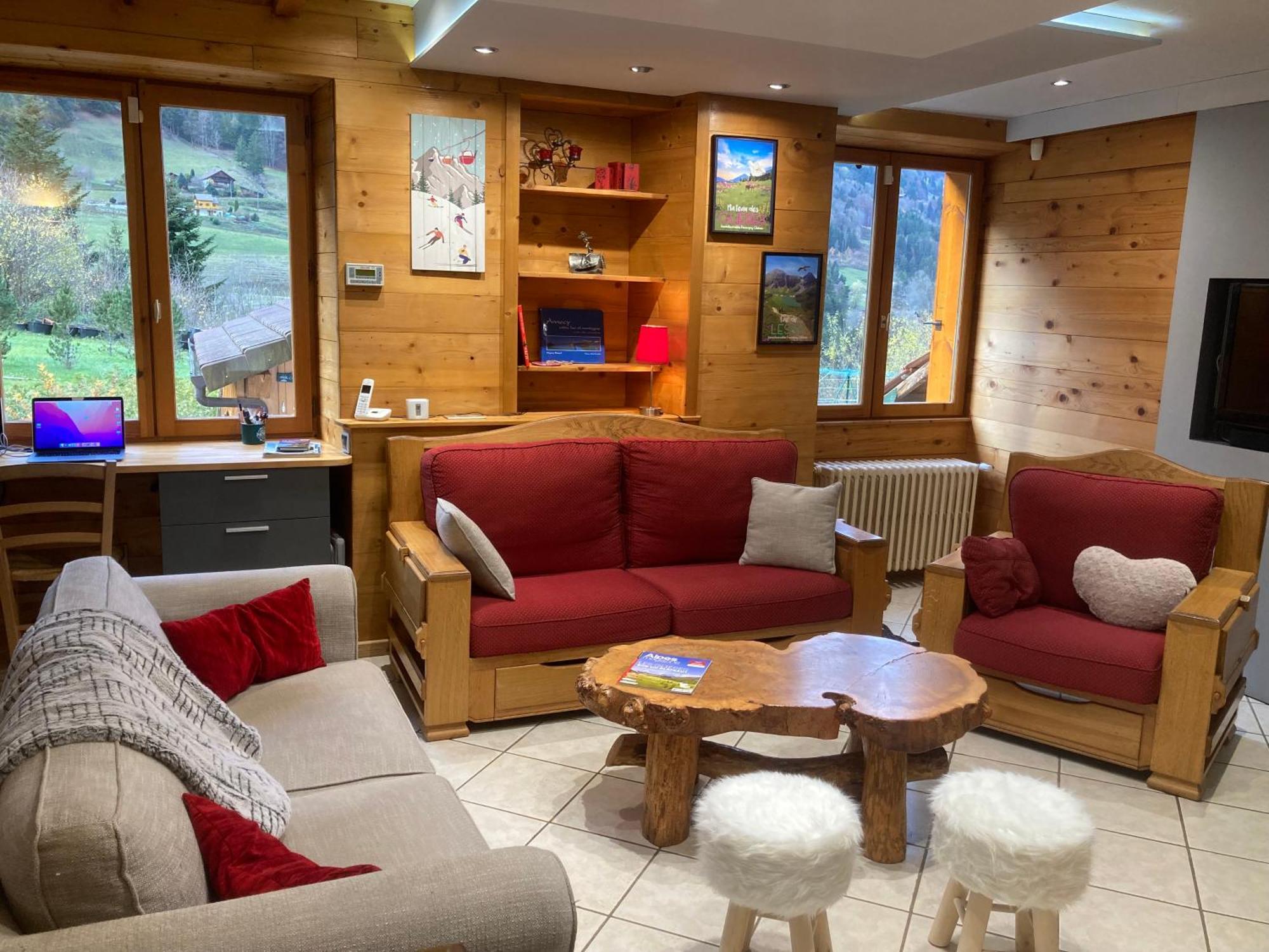 L'echo Des Vue Montagne Centre Village Sauna & Grill *